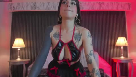     GTM-5         online show from 11-01-25, 02:08