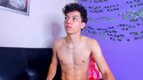 Enzo  Denis online show from 01-29-25, 06:39