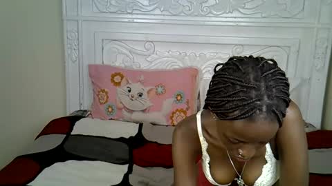 Bunny online show from 11-09-25, 03:32