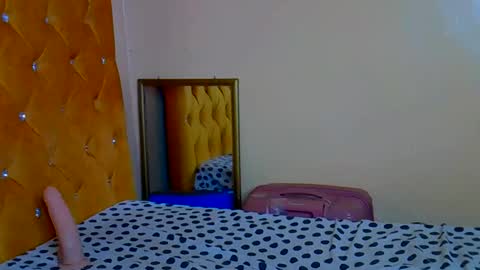 prettycandy0 online show from 03-08-26, 04:22