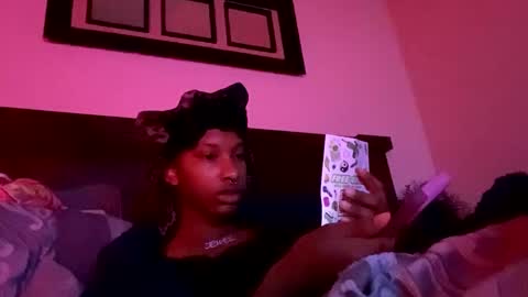 prettyfacefemale online show from 10-14-25, 08:53