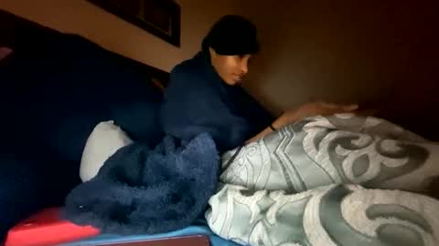 prettyfacefemale online show from 02-05-26, 02:05