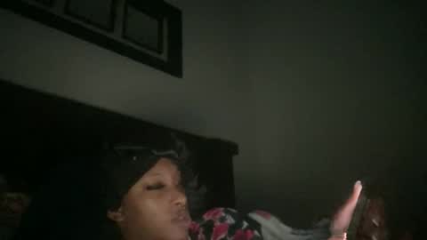 prettyfacefemale online show from 03-26-26, 08:03