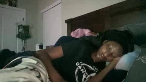 prettyfacefemale online show from 04-07-26, 08:04