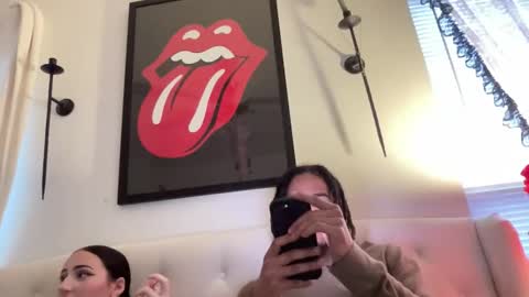 pretty girl opal  lightskin dick online show from 12-18-25, 09:43