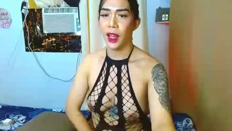 prettyiziets online show from 02-02-25, 05:26