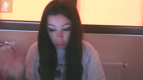 prettyjulliette online show from 04-19-26, 12:26