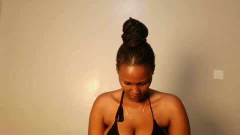 prettykeilaa online show from 03-19-26, 10:30