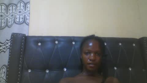 Snapshot of prettylala256 chatting on 05-15-26, 01:40 prettylala256 online show from 05-15-26, 01:40