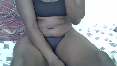 LILIAN online show from 10-17-25, 09:23