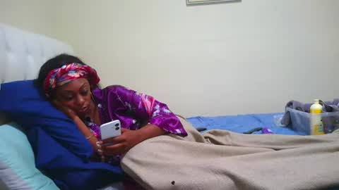 Snapshot of prettylondond chatting on 07-20-26, 10:39 prettylondond online show from 07-20-26, 10:39