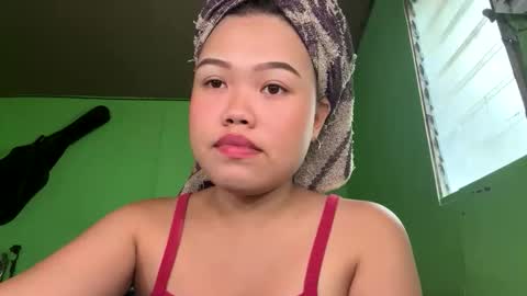 Snapshot of prettymae756493 chatting on 05-24-26, 05:01 prettymae756493 online show from 05-24-26, 05:01