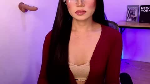 Snapshot of prettymaria69 chatting on 07-22-26, 10:07 maria online show from 07-22-26, 10:07