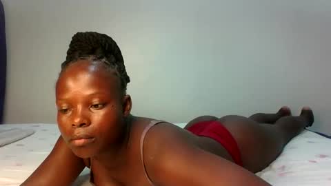 Melly online show from 02-10-26, 01:10