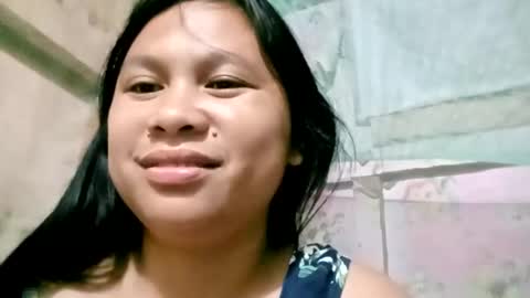 Snapshot of prettyneca5991 chatting on 05-17-26, 04:58 prettyneca5991 online show from 05-17-26, 04:58