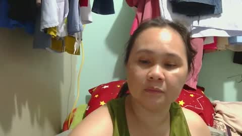 Snapshot of prettynhing chatting on 12-22-24, 09:55 Nhing online show from 12-22-24, 09:55