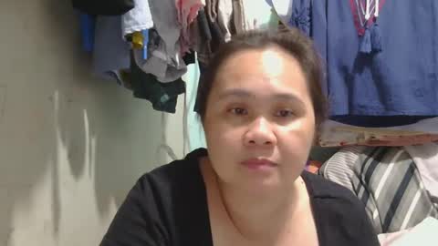 Snapshot of prettynhing chatting on 01-01-25, 04:07 Nhing online show from 01-01-25, 04:07