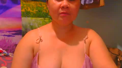 Snapshot of prettynhing chatting on 06-07-26, 03:10 Nhing online show from 06-07-26, 03:10