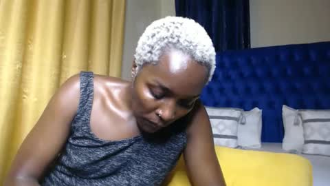 Snapshot of prettyquee chatting on 05-13-26, 09:39 sasha online show from 05-13-26, 09:39
