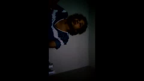 prettyred2026 online show from 05-05-26, 04:09