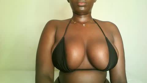 prettyvishy online show from 03-28-26, 04:34