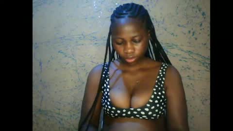 Snapshot of prettyxxpac chatting on 06-08-26, 12:25 prettyxxpac online show from 06-08-26, 12:25