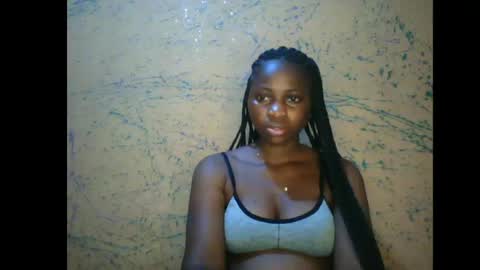 prettyxxpac online show from 06-12-26, 01:15