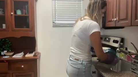 prettyyykittyyy22 online show from 04-25-26, 04:48