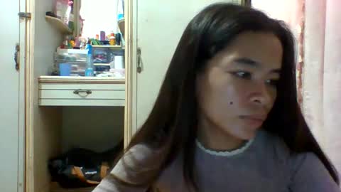 Snapshot of prety784828 chatting on 05-20-26, 01:45 prety784828 online show from 05-20-26, 01:45