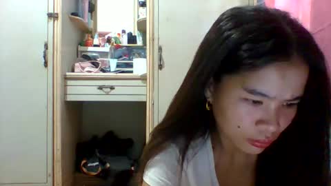 Snapshot of prety784828 chatting on 06-09-26, 12:22 prety784828 online show from 06-09-26, 12:22