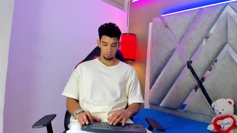 prince_arthur77 online show from 12-16-25, 02:00