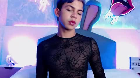 Prince  online show from 11-24-25, 08:30