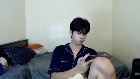 Snapshot of princecalix chatting on 10-22-25, 05:24 princecalix online show from 10-22-25, 05:24