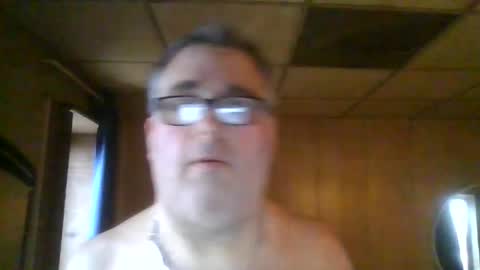 Snapshot of princeofdarkness66 chatting on 01-09-26, 08:21 johnny online show from 01-09-26, 08:21
