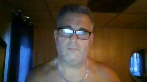 Snapshot of princeofdarkness66 chatting on 07-03-26, 09:21 johnny online show from 07-03-26, 09:21