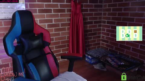 Leia online show from 03-11-25, 01:12