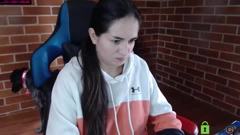 Leia online show from 10-20-25, 02:50