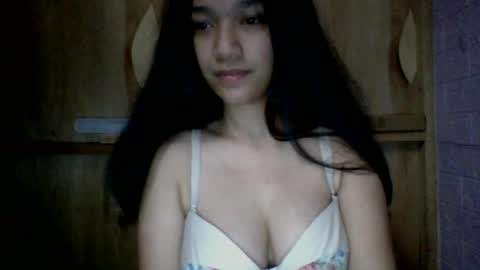 princess052400 online show from 07-09-26, 05:44