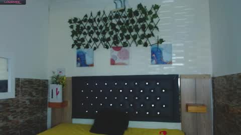 Snapshot of princess_martinez chatting on 12-10-24, 05:33 Princess Martinez online show from 12-10-24, 05:33