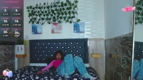 Snapshot of princess_martinez chatting on 12-20-24, 02:05 Princess Martinez online show from 12-20-24, 02:05