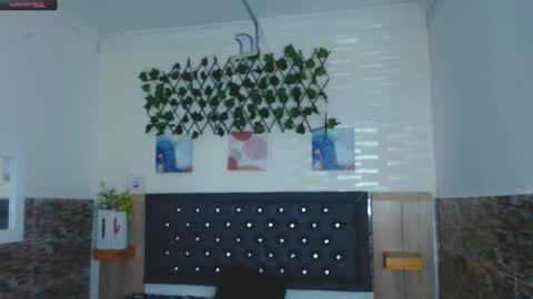 Snapshot of princess_martinez chatting on 12-26-24, 05:30 Princess Martinez online show from 12-26-24, 05:30