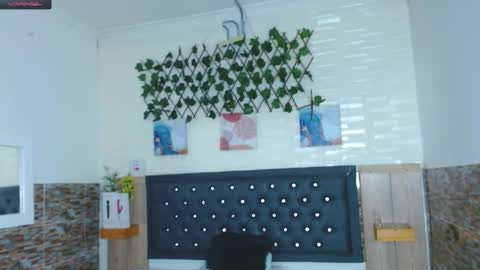 Snapshot of princess_martinez chatting on 01-31-25, 03:44 Princess Martinez online show from 01-31-25, 03:44