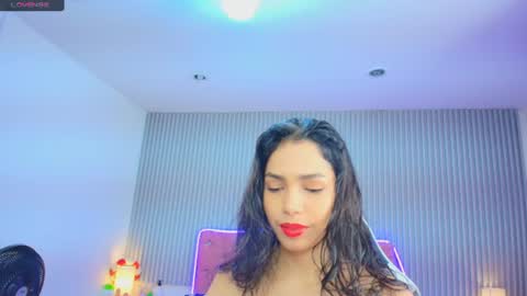 Snapshot of princess_skinny18 chatting on 06-23-26, 09:24 princess_skinny18 online show from 06-23-26, 09:24