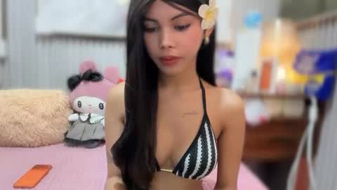 Estela online show from 01-14-26, 01:28