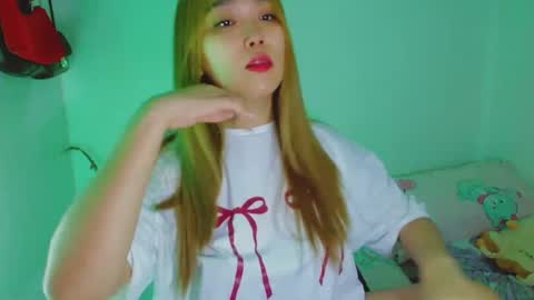 Snapshot of princesscutiexx chatting on 12-30-24, 08:04 Hello everyone this is your beloved Athena again I present the most comfortable and kind room I accept everyone with kindness online show from 12-30-24, 08:04