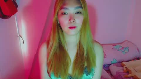 Hello everyone this is your beloved Athena again I present the most comfortable and kind room I accept everyone with kindness online show from 01-06-25, 11:31