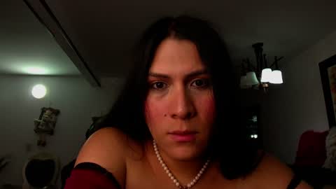 Snapshot of princessdaisy001 chatting on 06-18-26, 12:11 princessdaisy001 online show from 06-18-26, 12:11
