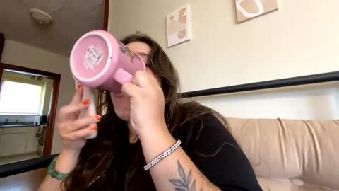 Snapshot of princesslaylaa chatting on 09-16-25, 07:59 princessviccxo online show from 09-16-25, 07:59