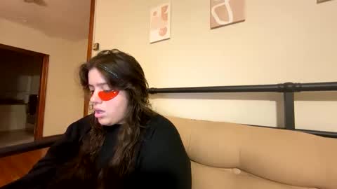 Snapshot of princesslaylaa chatting on 10-04-25, 01:47 princessviccxo online show from 10-04-25, 01:47
