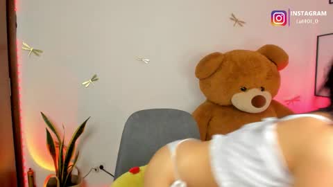 princessluna_14 online show from 12-19-25, 10:28